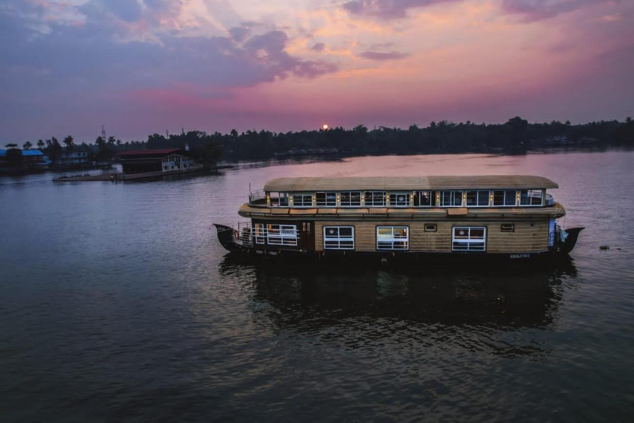 Venice Premium Houseboats Alleppey Alappuzha Exteriér fotografie